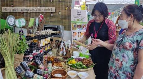 Nâng giá trị nông sản Việt